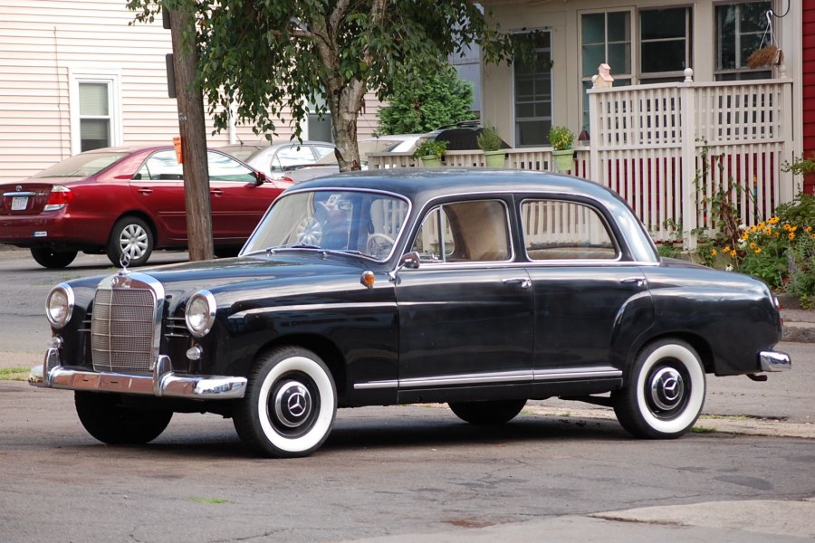 Мерседес-Бенц w 120