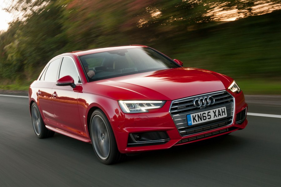 Audi a4 2020 красная