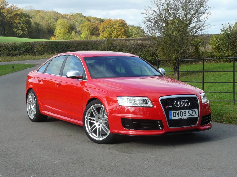 Audi a4 красная