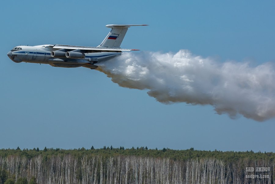 Самолёт ил-76 противопожарный