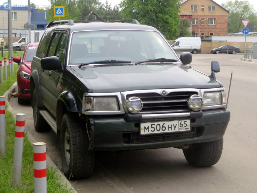 Mazda Levante 1997