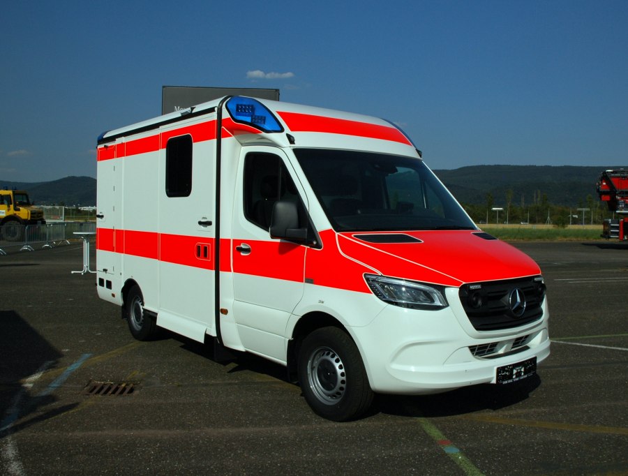 Mercedes-Benz Sprinter 312d скорая