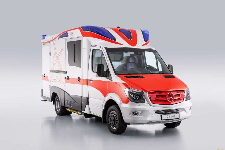 Mercedes-Benz 124 Ambulance