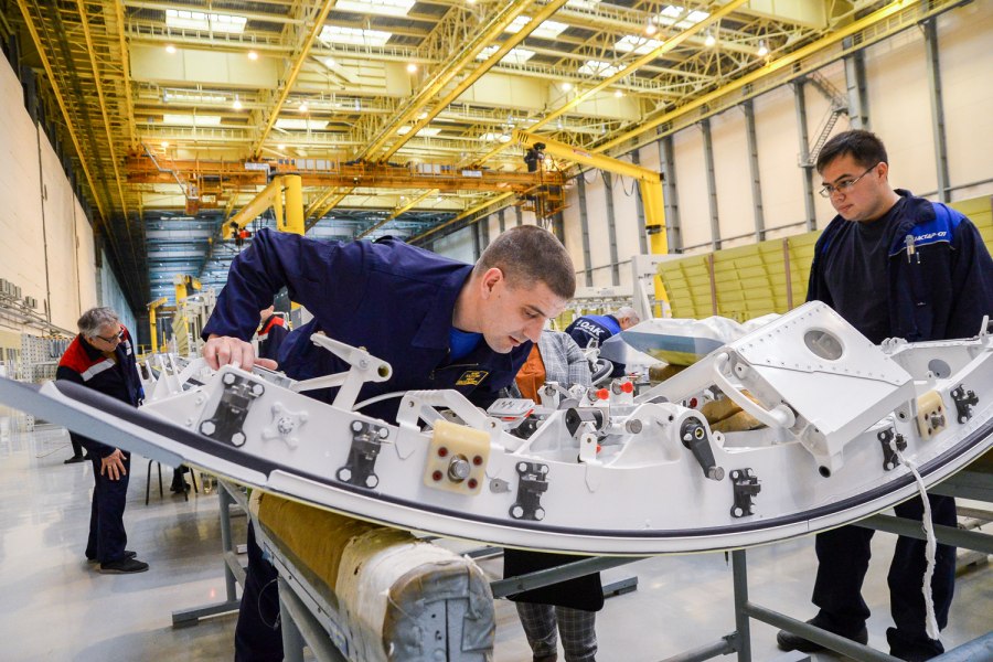 МС 21 на заводе