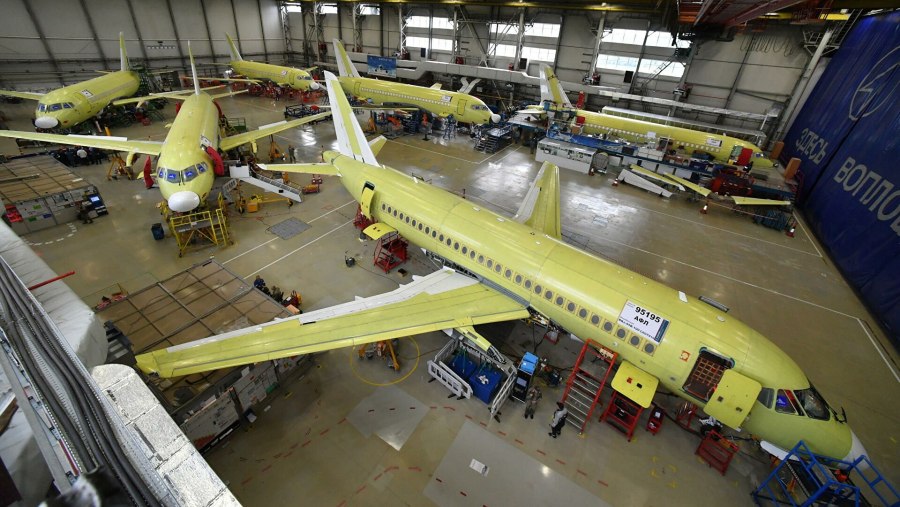 Завод SSJ 100
