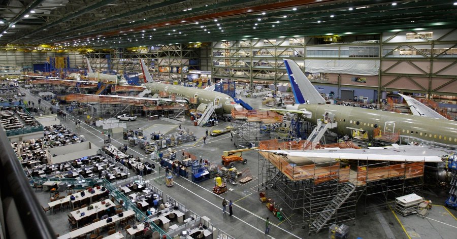 Сборочная линия Boeing 787