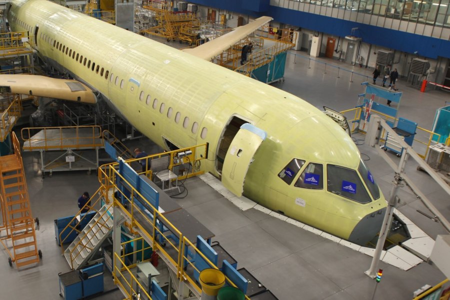 МС 21 на заводе