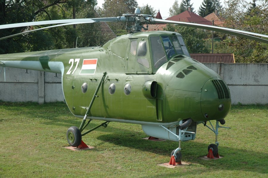 Ми-4 вертолёт