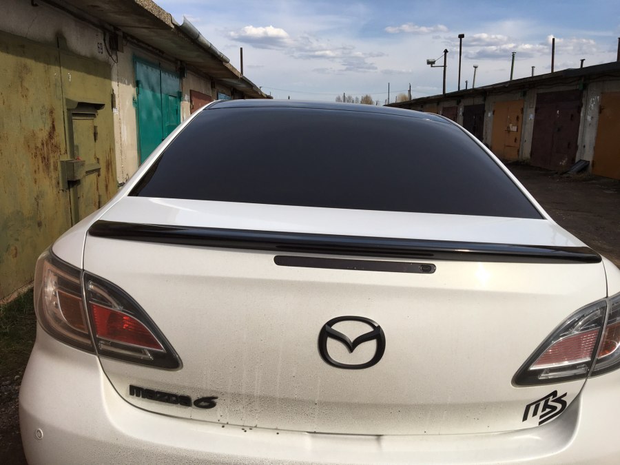 Mazda 6 gg с черной крышей