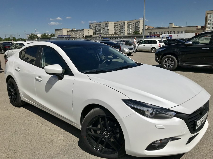 Мазда 3 БМ белая антихром