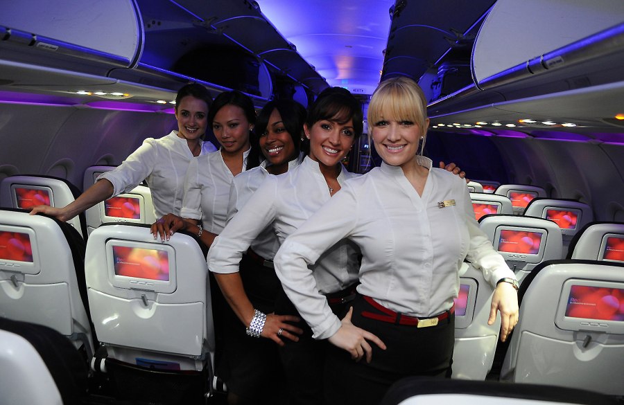 United Airlines бортпроводники