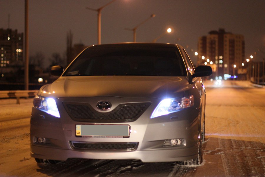 Toyota Camry 3.5 ночью