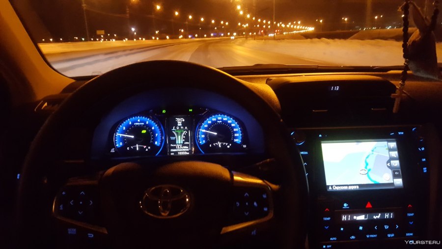 Камри 55 салон ночью