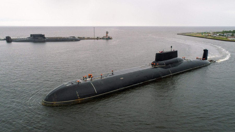941 Акула внутри