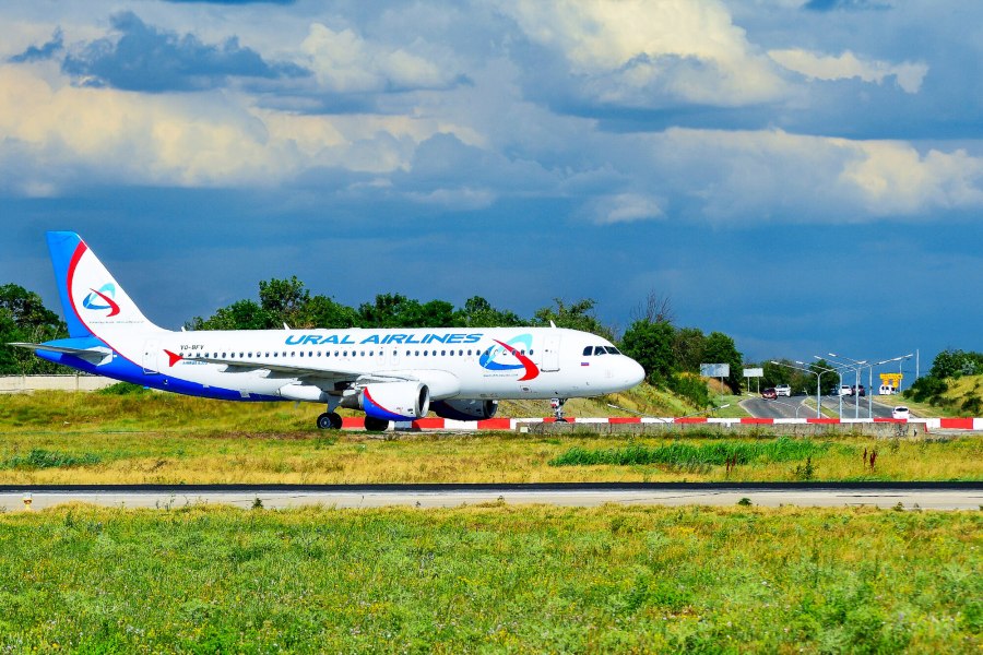 Самолёт аэропорт Крым