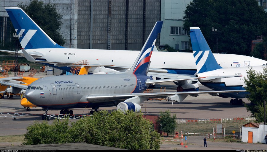 Васо стоянка самолетов