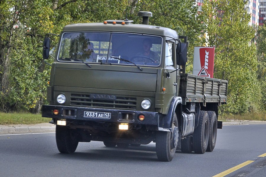 КАМАЗ 53215 военный