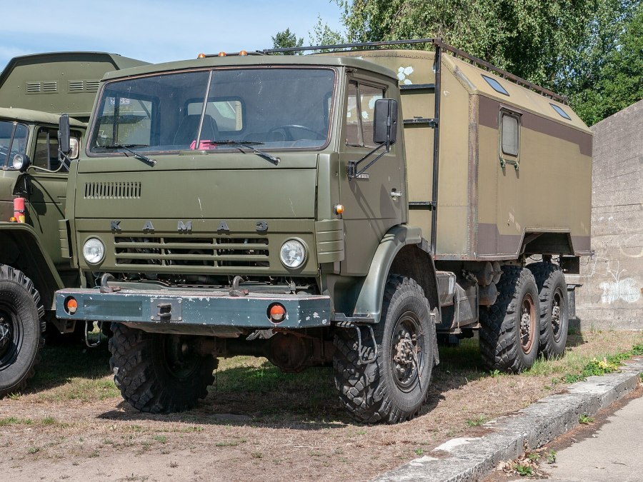 КАМАЗ 53212