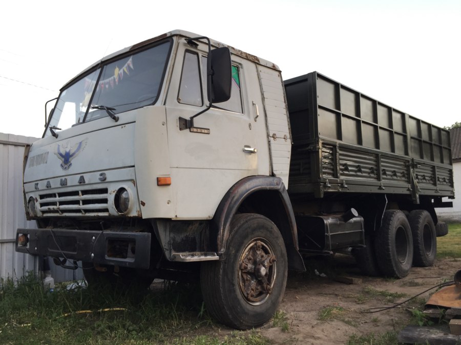КАМАЗ 53212 грузовой бортовой