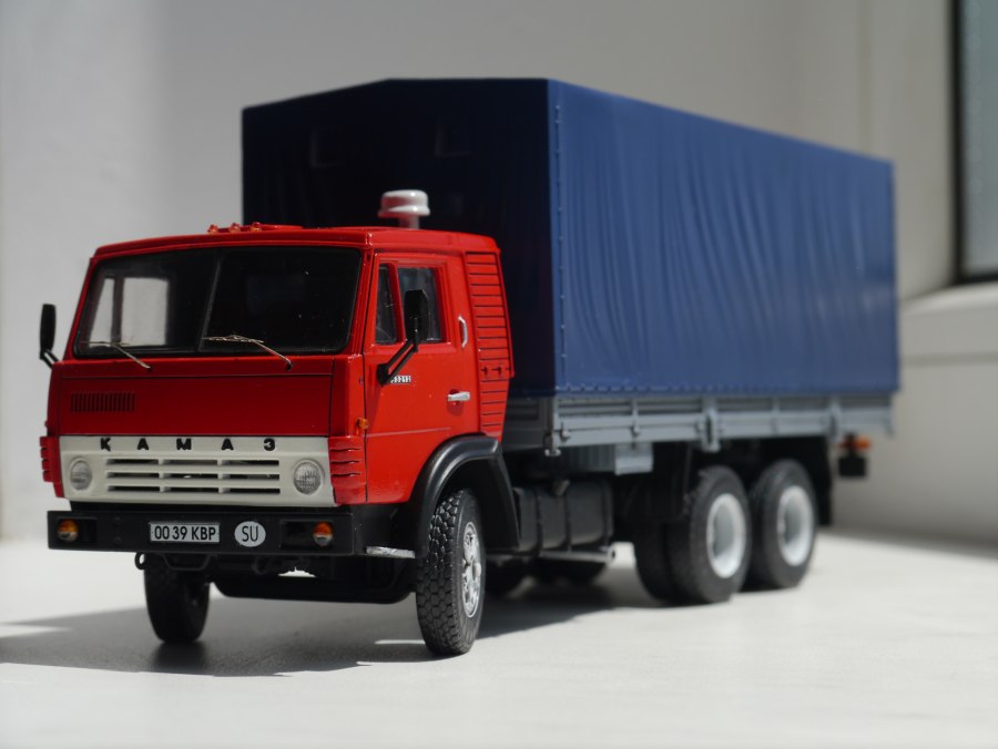 КАМАЗ 53212