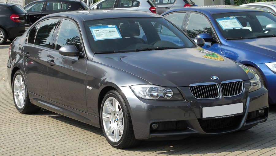 BMW 325i e90