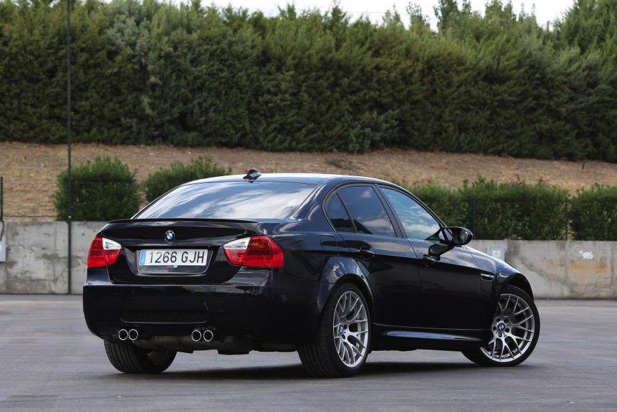 BMW e90