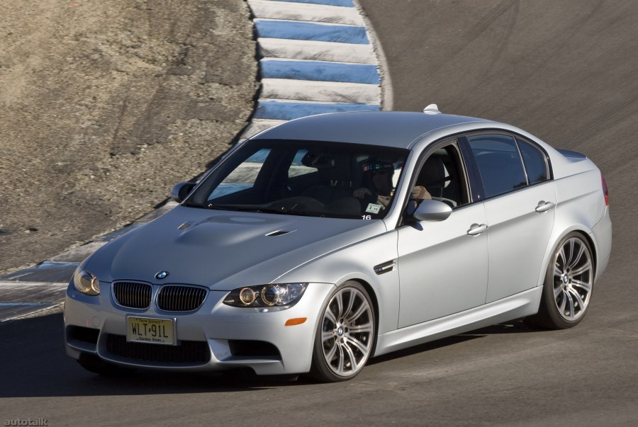 BMW m3 e90 седан