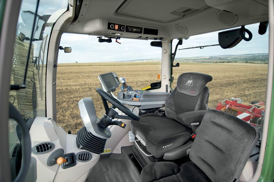 Fendt 1050 Vario кабина