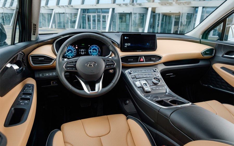Hyundai Santa Fe 2021 салон