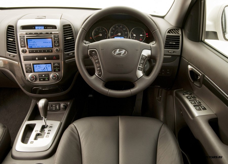 Hyundai Santa Fe 2010 салон