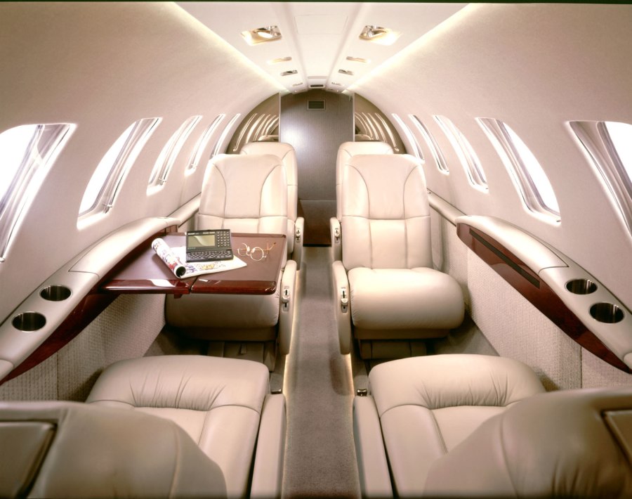 Hawker 900xp