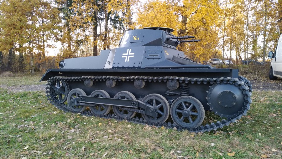 Танк PZ.Kpfw i
