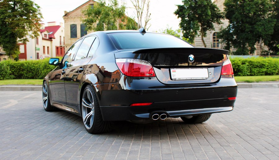 BMW м5 e60