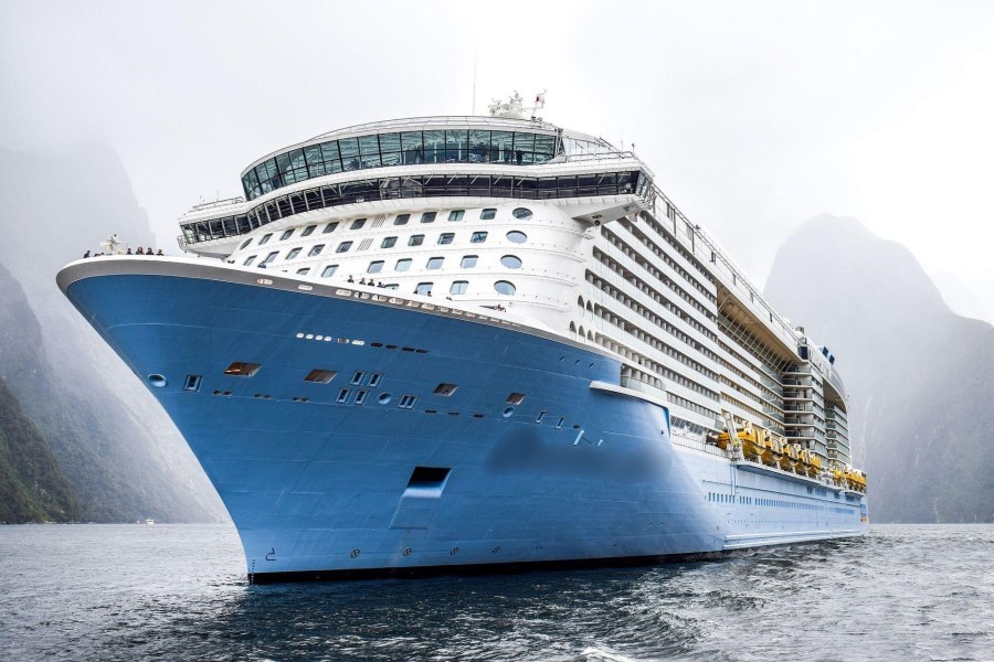 Круизный лайнер Independence of the Seas