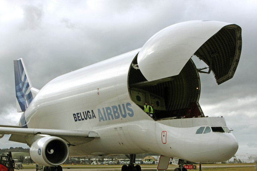 Грузовой самолет Airbus a300-600st Beluga