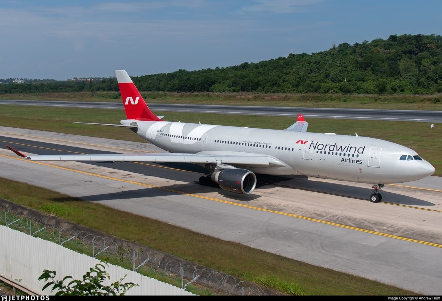 Боинг 777-200