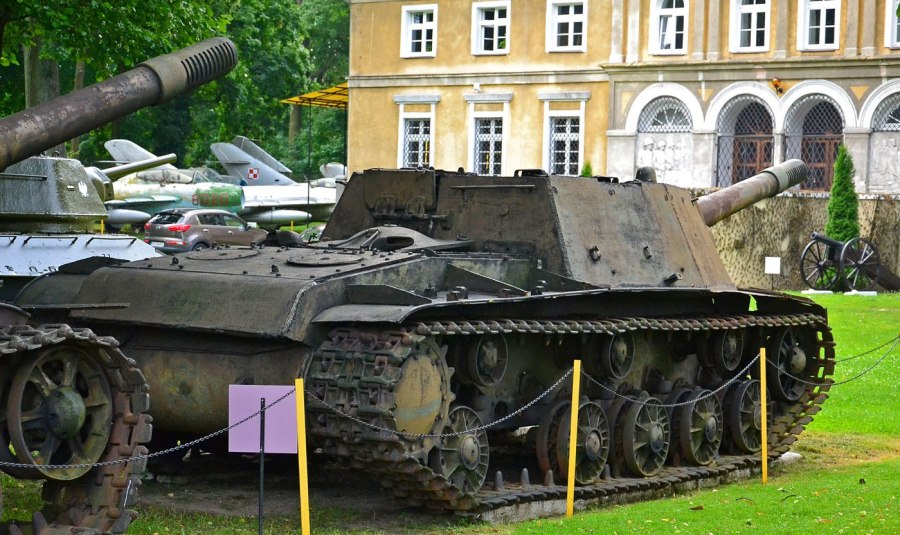 Су-152 самоходная Артиллерийская