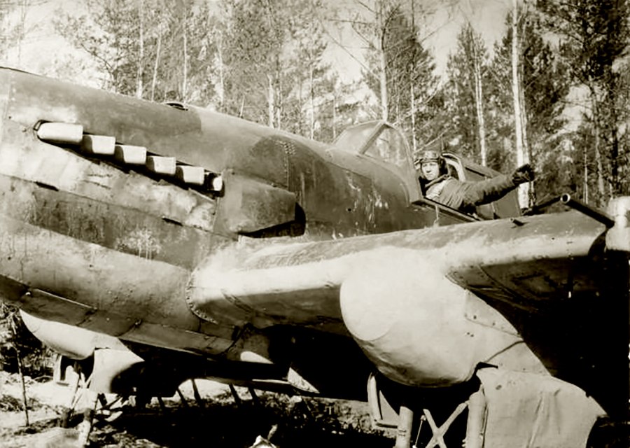 Штурмовик ил-2 1942 год
