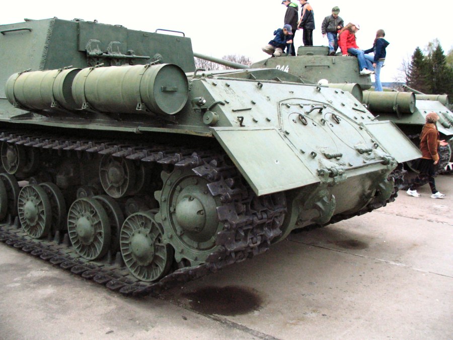ИСУ-152 самоходная Артиллерийская