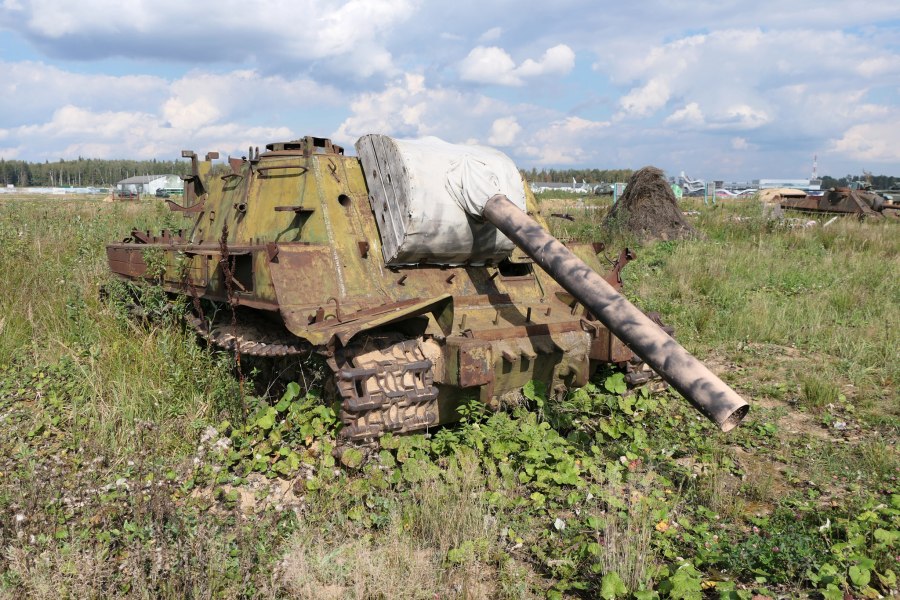 ИСУ-152 самоходная Артиллерийская