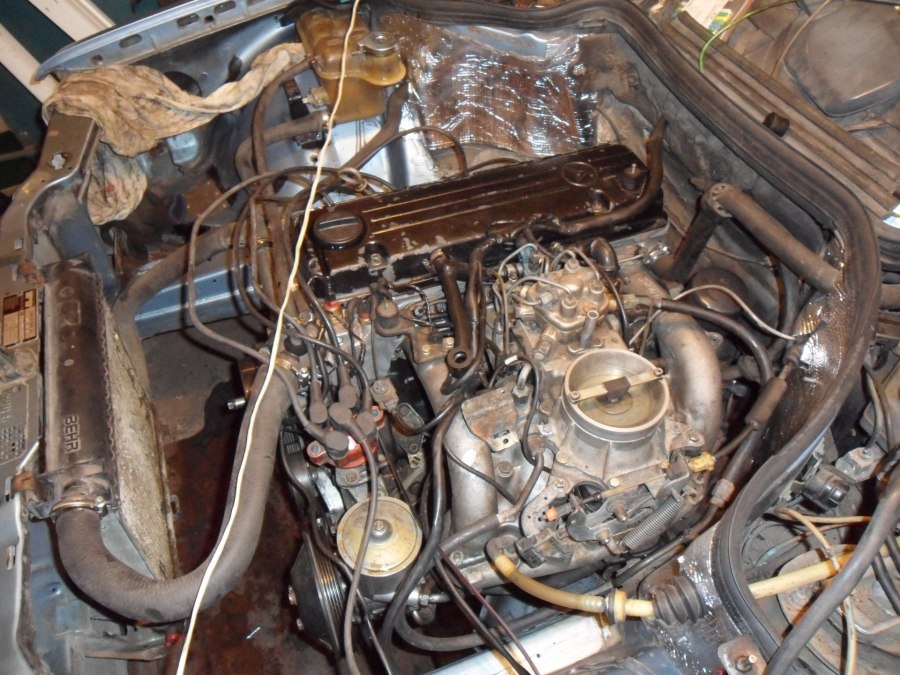 Mercedes c102