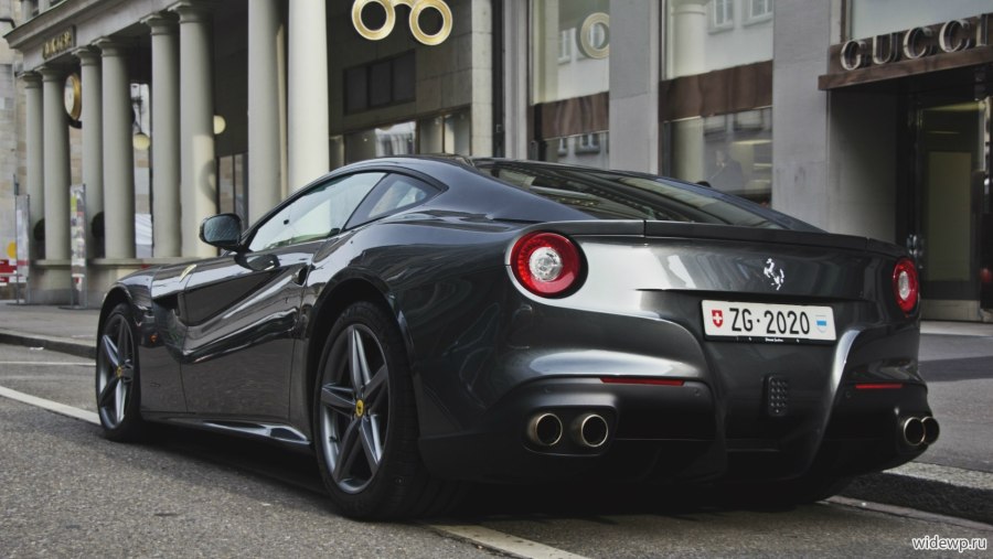 Ferrari f12 Berlinetta RS