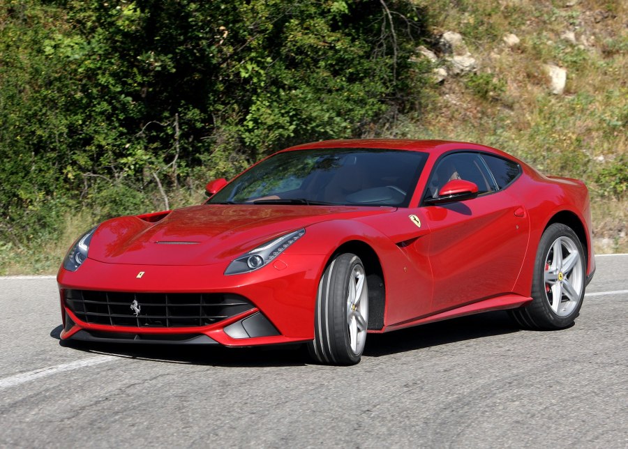 Феррари Ferrari f12berlinetta
