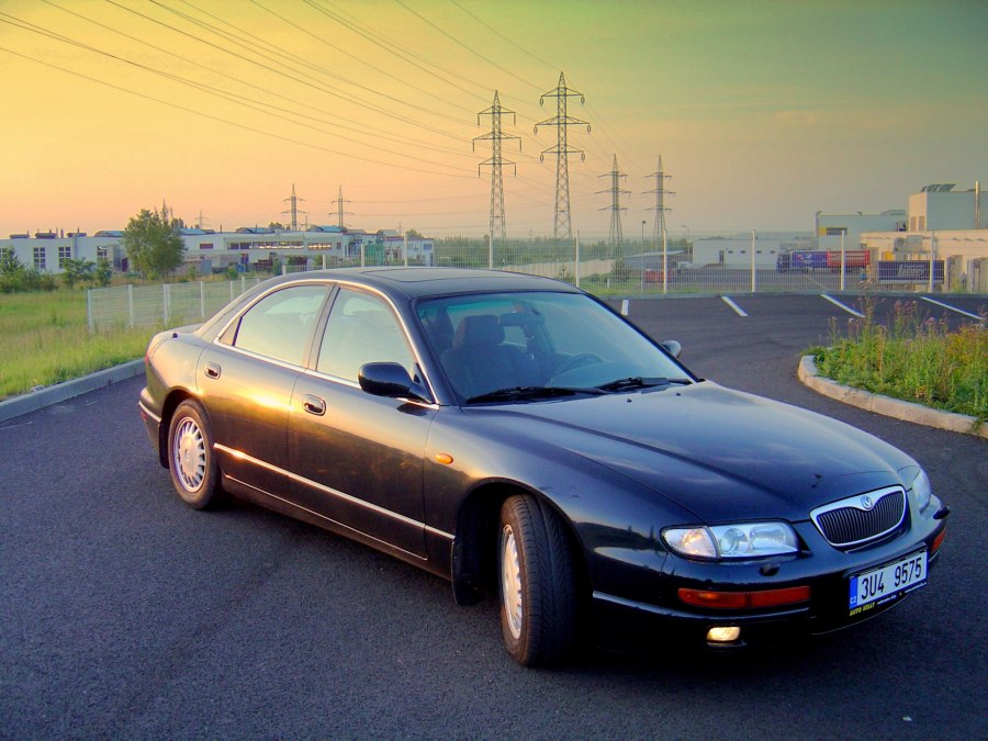Мазда Кседос 9 2002