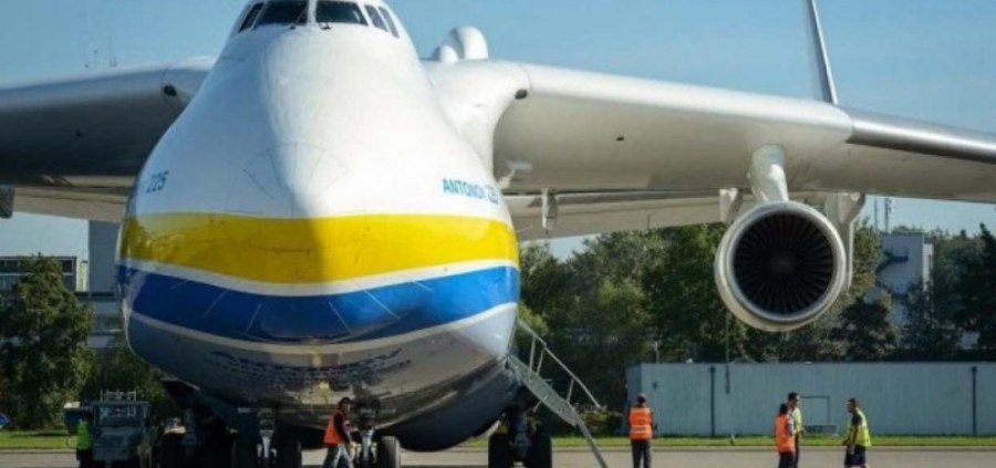 АН-225 Мрия