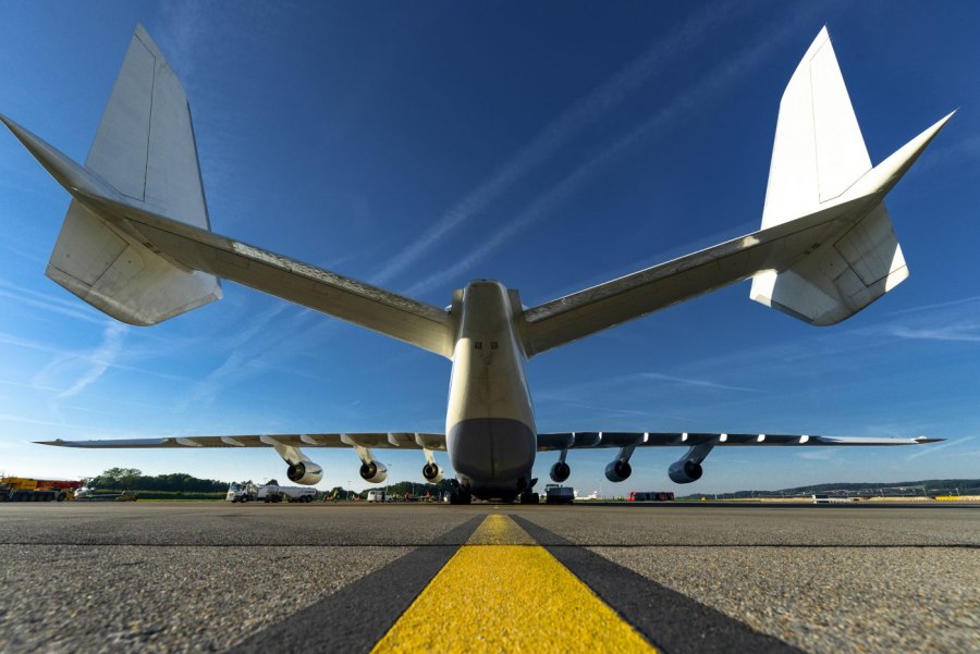 Самолет Мрия АН-225