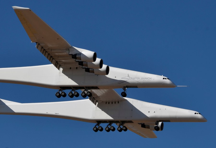 Самолет Emirates a380 салон