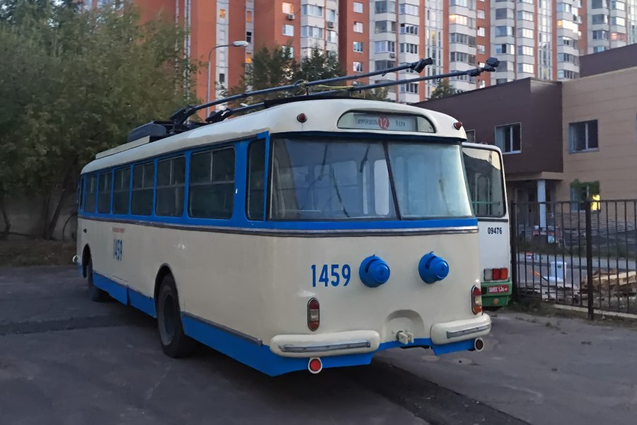 Модель троллейбуса Skoda 9tr
