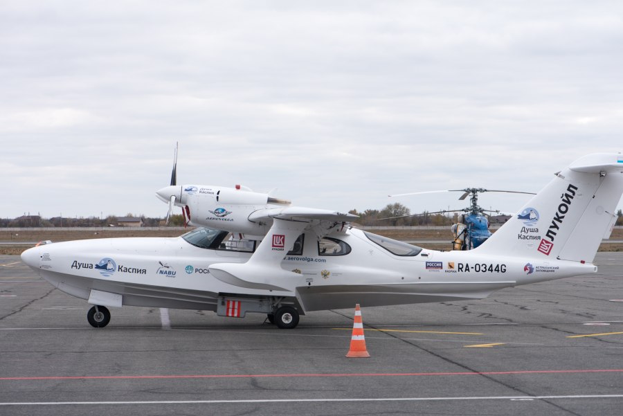 Самолет амфибия ла-8
