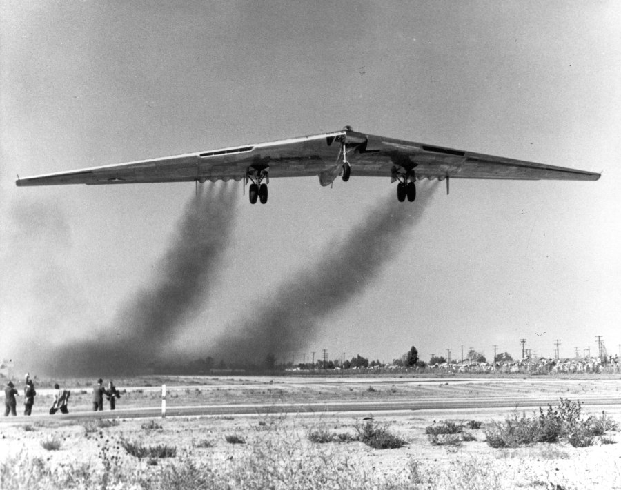 Бомбардировщик Нортроп XB-35